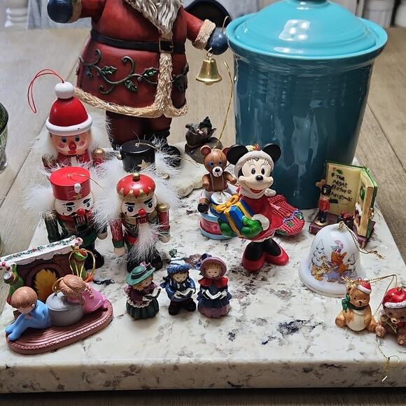 🎄 Winnie The Pooh Bell Christmas Ornament Disney Decor - Picture 5 of 5